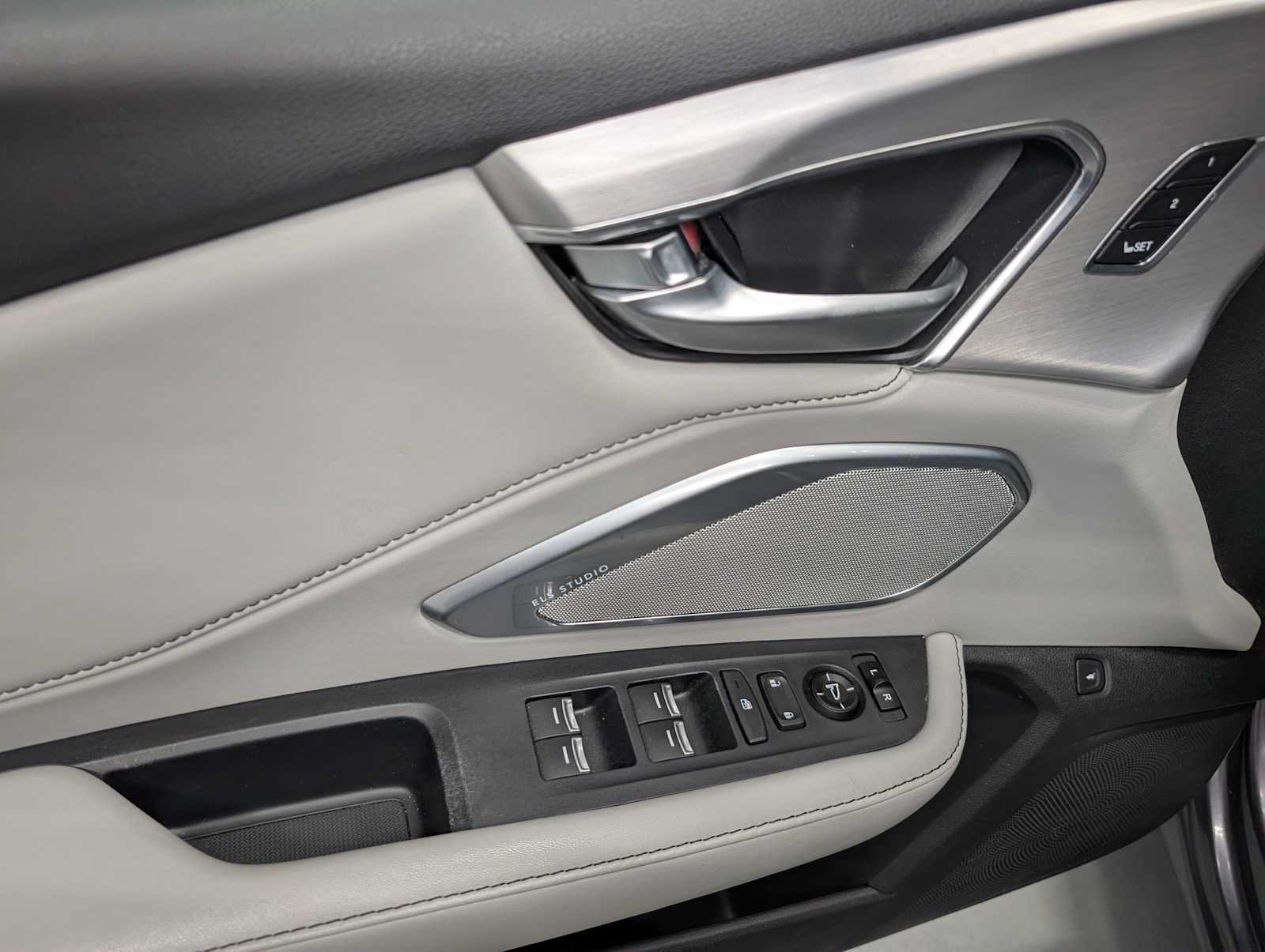 Used 2020 Modern Steel Metallic Acura SH-AWD with Technology Package image 39