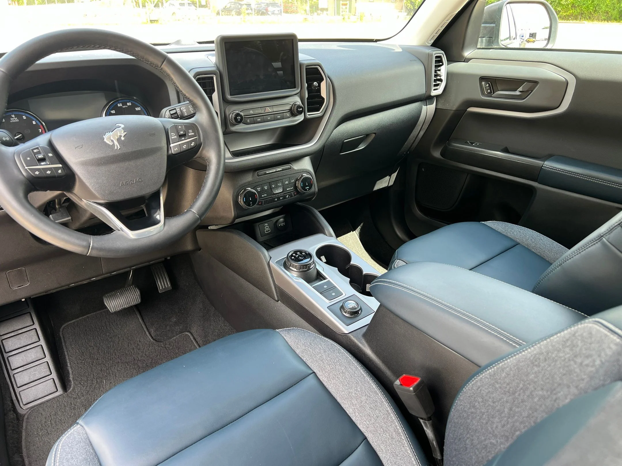 Used 2024 Gray Ford Outer Banks image 19