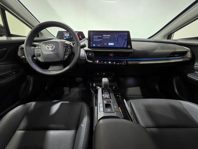 Used 2023  Toyota XLE image 14