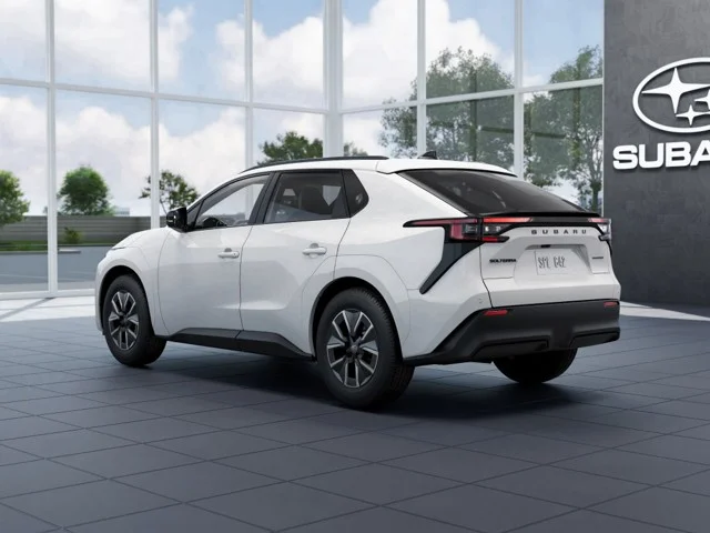 New 2026 COSMIC WHITE PEARL Subaru Premium image 4
