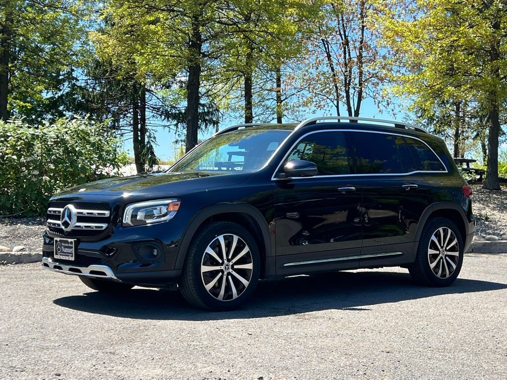 2023 Mercedes-Benz GLB GLB 250 4MATIC's photo