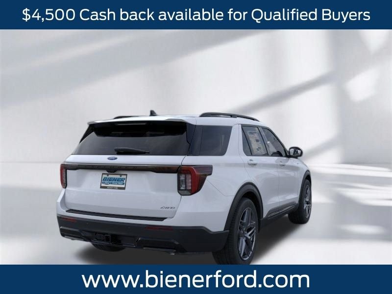 New 2026 Space White Metallic Ford ST-Line image 9