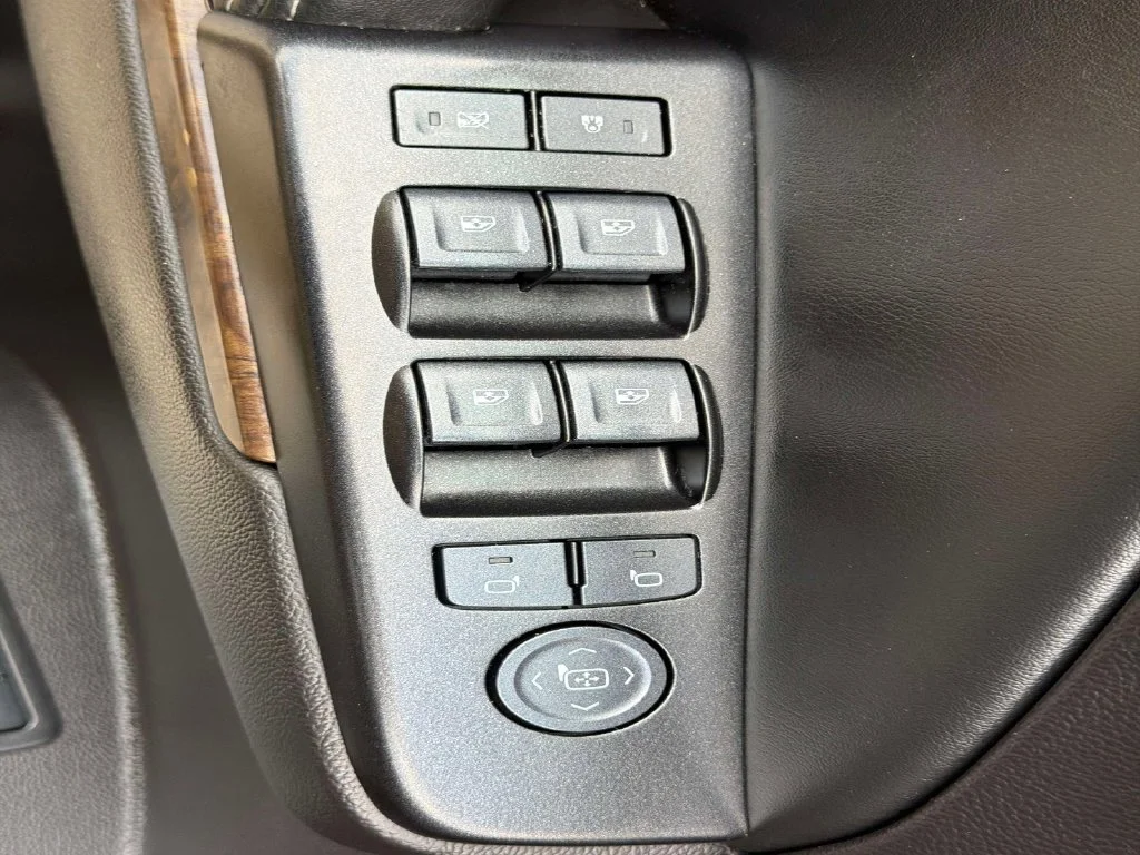 Used 2016 Black Chevrolet LT image 20