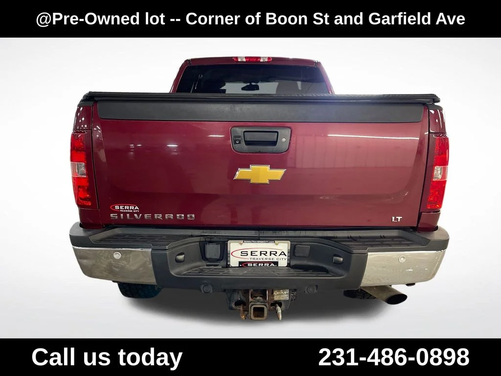 Used 2013 Red Chevrolet LT image 4