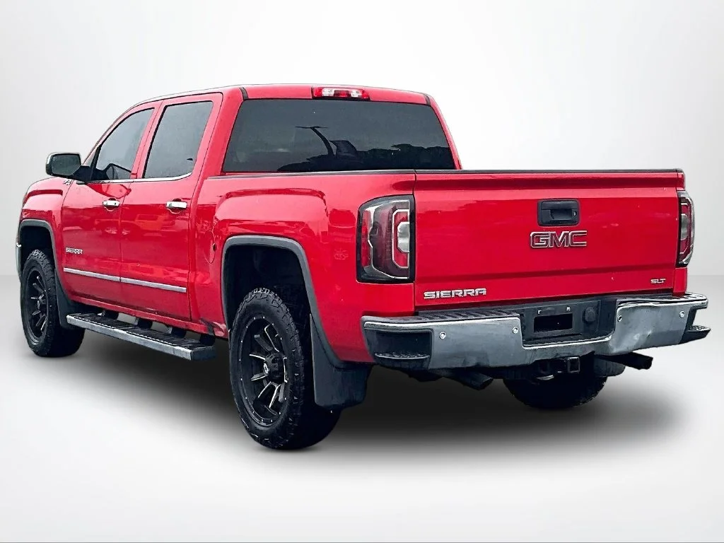 Used 2017 Red GMC SLT image 13