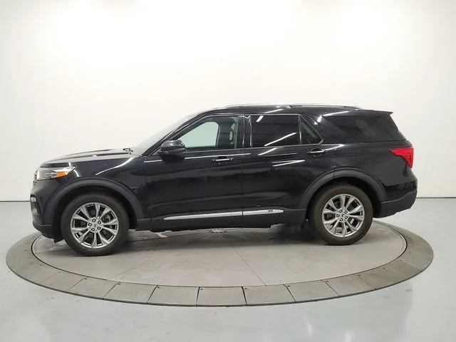 Used 2021 Black Ford Limited image 4