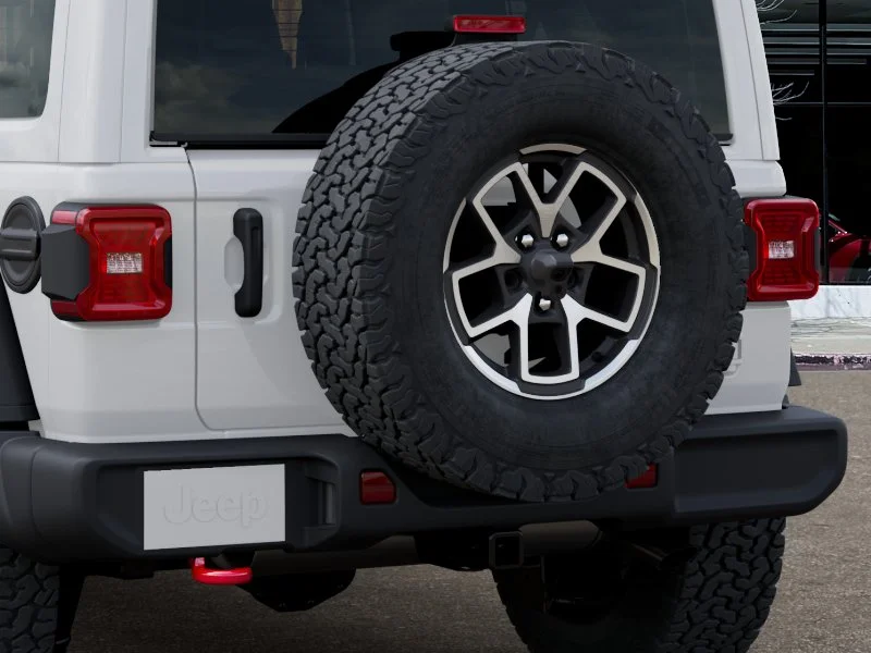 New 2026 Bright White Clear-Coat Exterior Paint Jeep Rubicon image 39