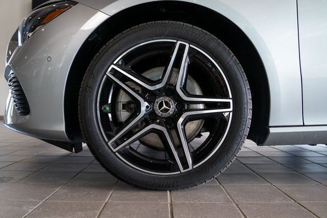 Used 2026 Silver Mercedes-Benz CLA 250 image 9