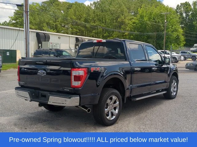 Used 2022 Blue Ford Lariat image 13