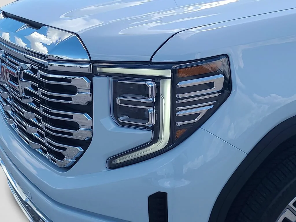 New 2026 Glacier White Tricoat GMC Denali image 23