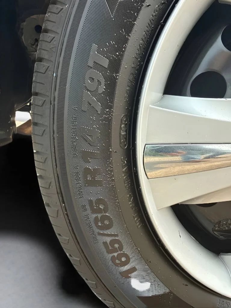 Used 2024  Mitsubishi ES image 31