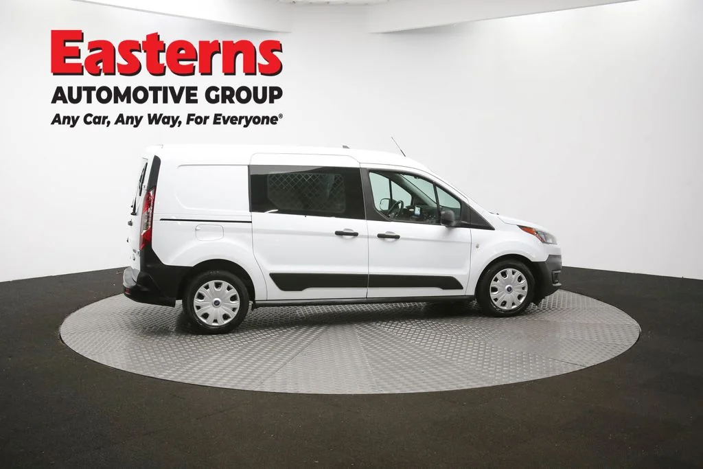 Used 2021 White Ford XL image 43