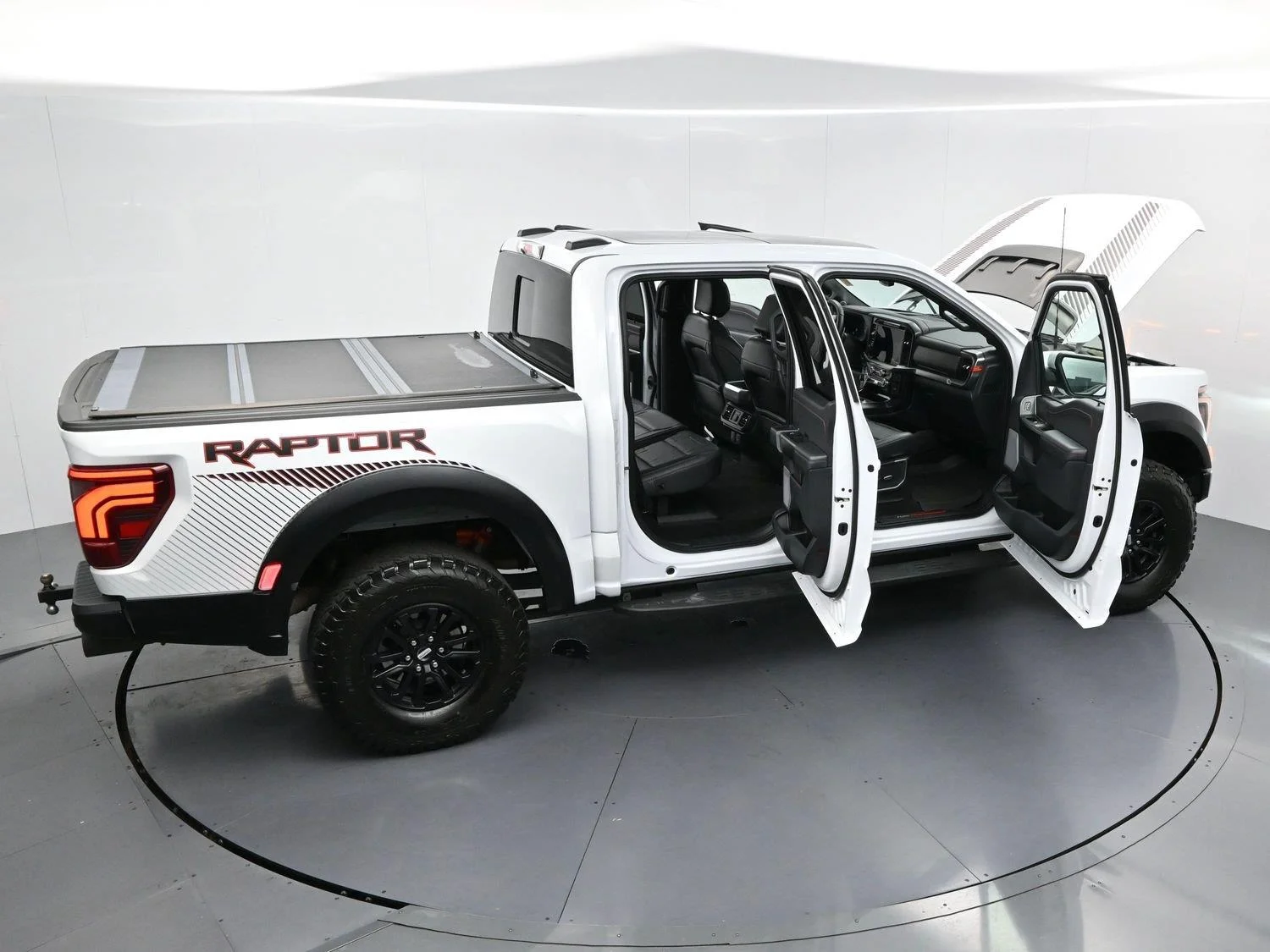 Used 2025 Oxford White Ford Raptor image 43