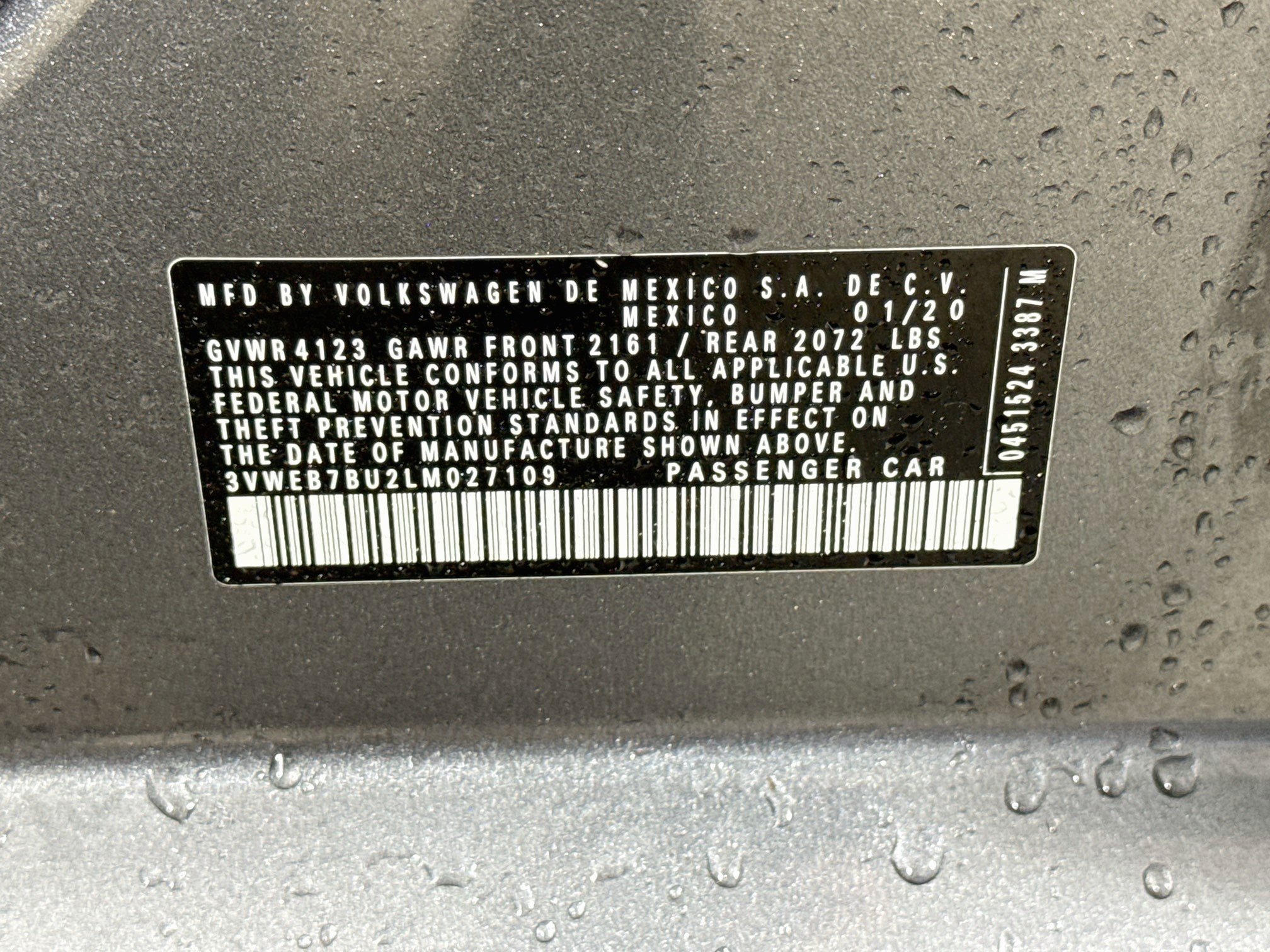 Used 2020 Platinum Gray Metallic Volkswagen SEL image 34