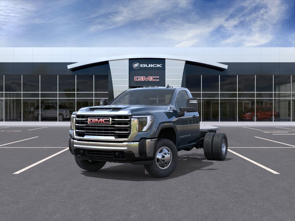 2026 GMC Sierra 3500 Chassis Cab Pro - Photo 8