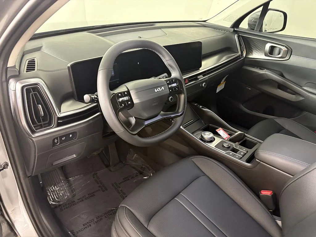 New 2026 Steel Gray Kia EX image 17