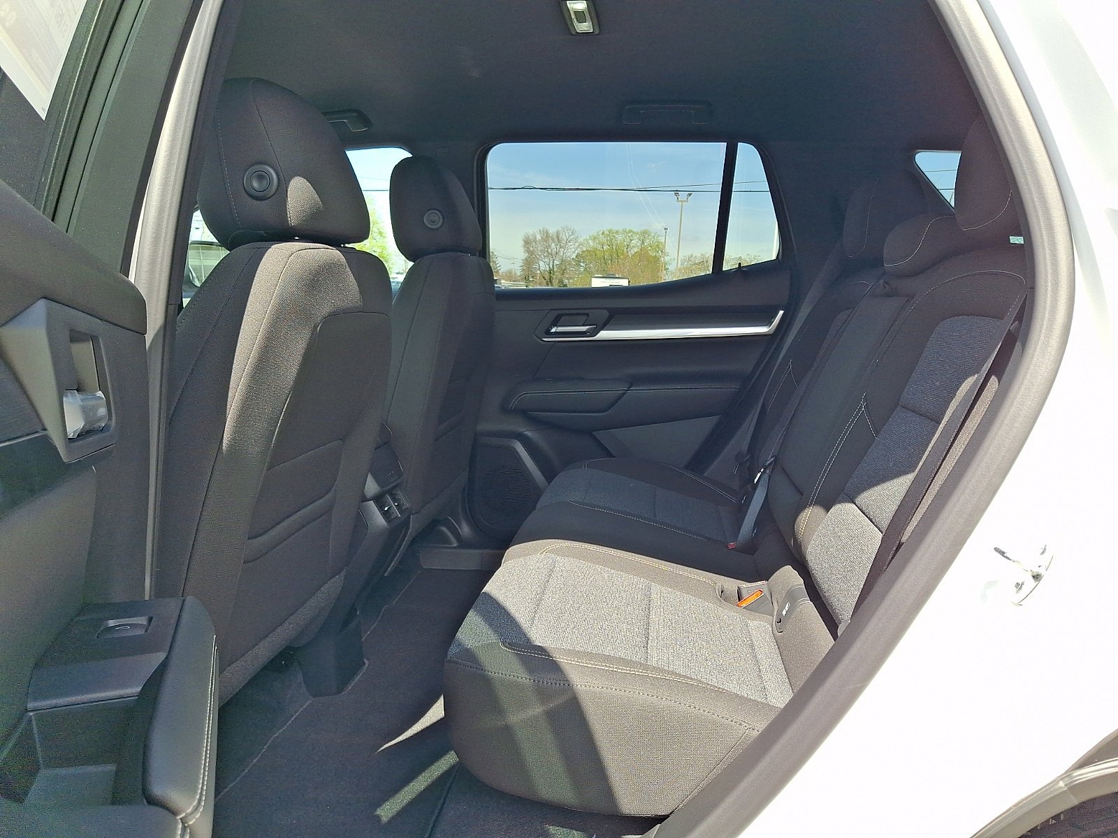 New 2026 Summit White GMC Elevation image 5