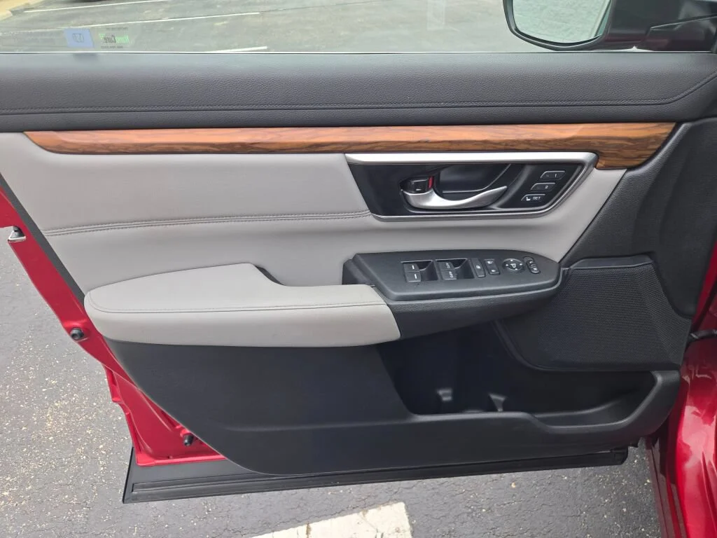 Used 2021 Radiant Red Honda EX-L image 19