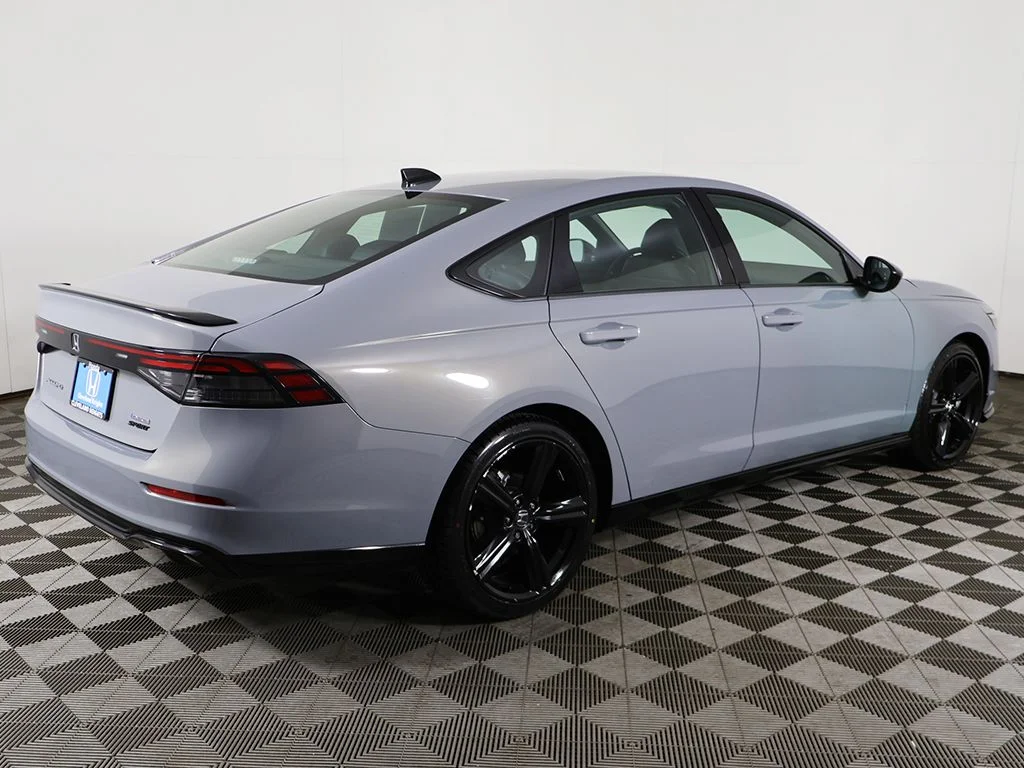 Used 2023 Urban Gray Pearl Honda Sport-L image 10