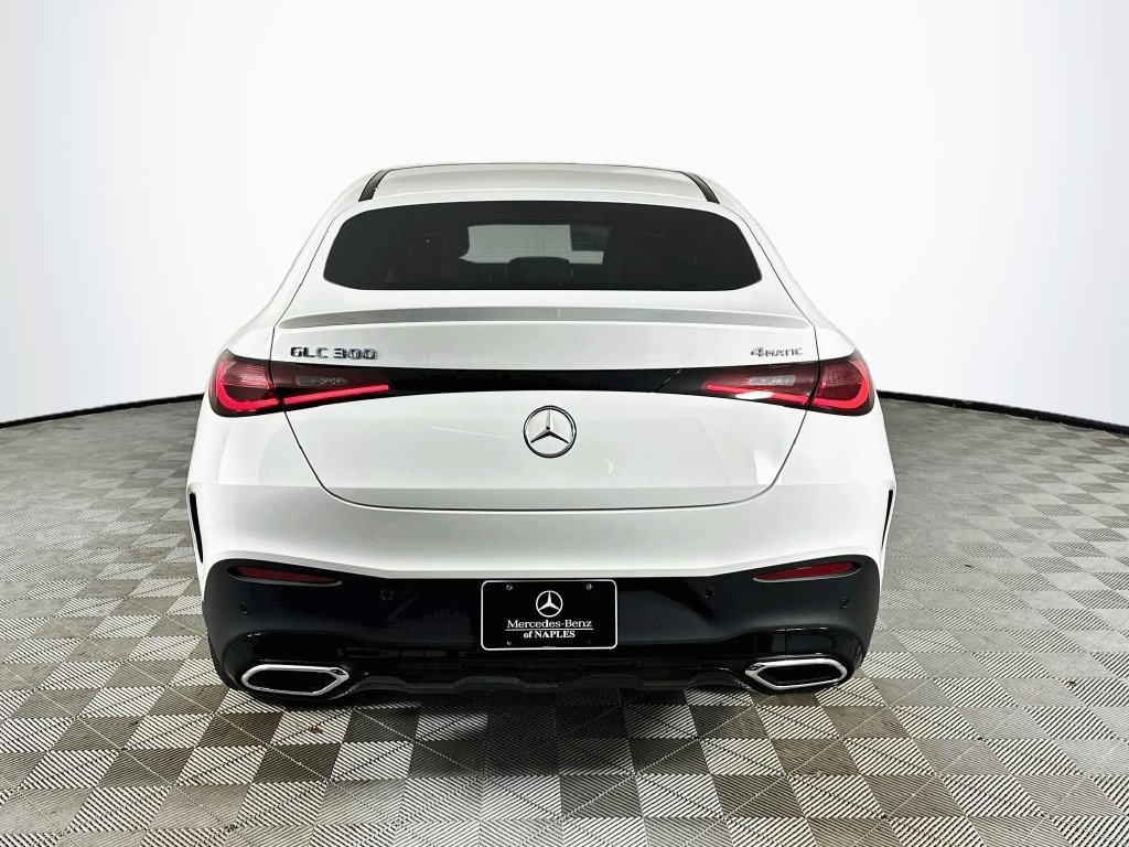 New 2027 Polar White Mercedes-Benz GLC 300 Coupe image 39