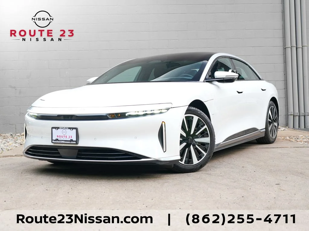 2023 Lucid Air Touring's photo