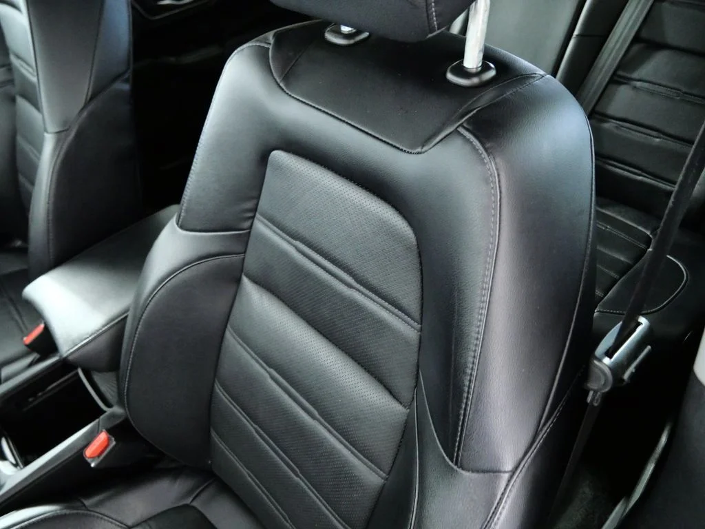 Used 2018  Honda EX-L image 17