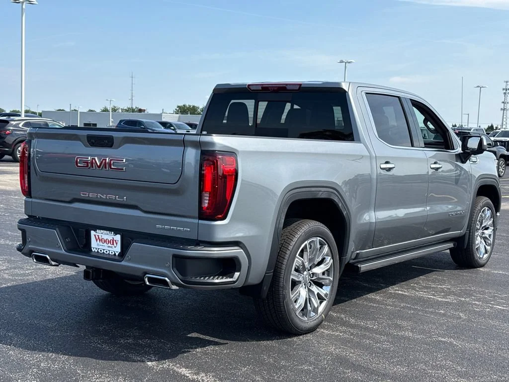 2026 GMC Sierra 1500 Denali - Photo 8