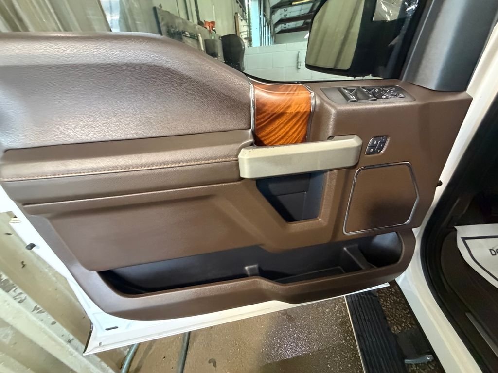 Used 2017 White Ford King Ranch image 10