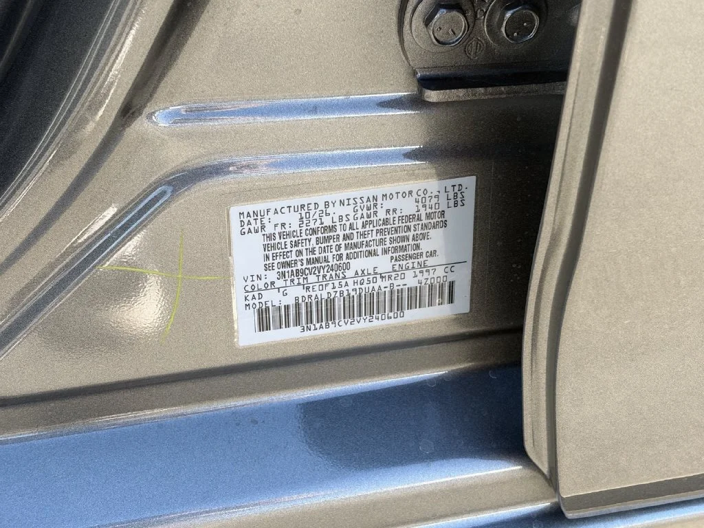 New 2027 Gun Metallic Nissan SV image 29