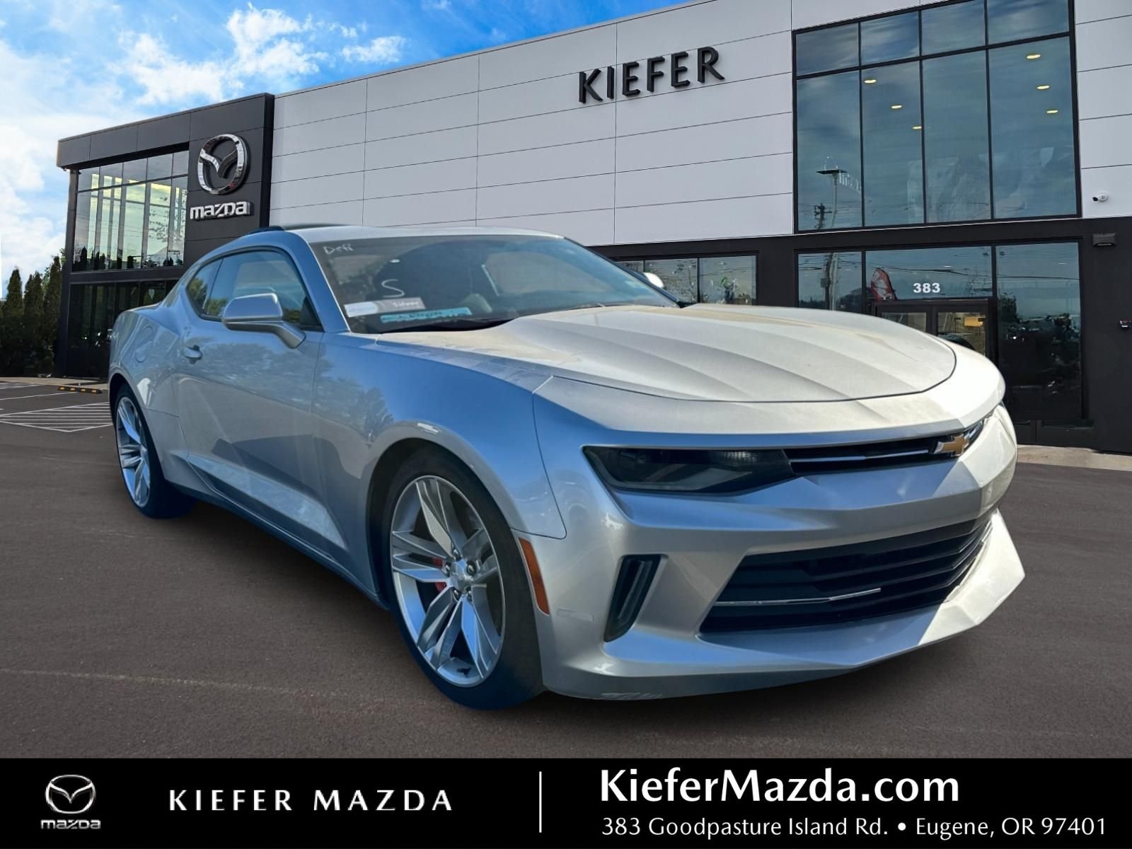 Used 2017 Silver Chevrolet 1LT image 1