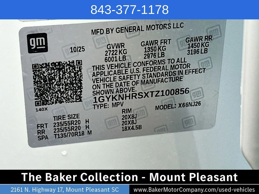 Used 2026 White Cadillac Sport image 33