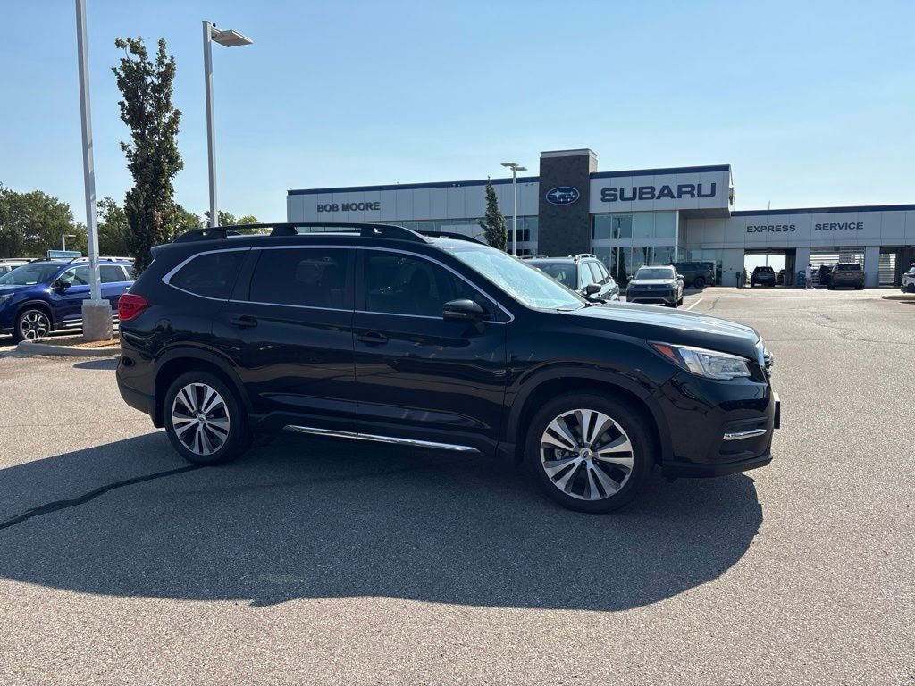 Used 2022 Black Subaru Limited image 1