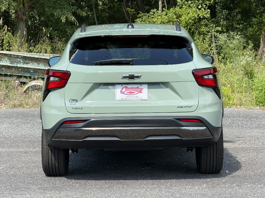 2026 Chevrolet Trax Activ - Photo 6