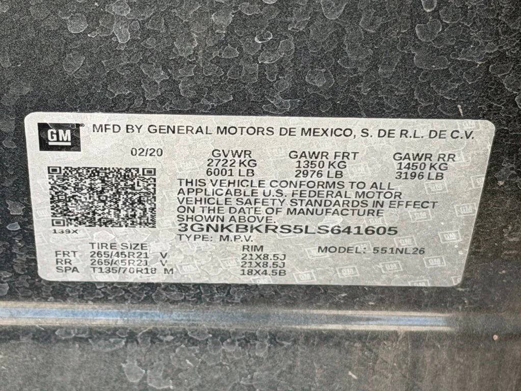 Used 2020 Gray Chevrolet RS image 27
