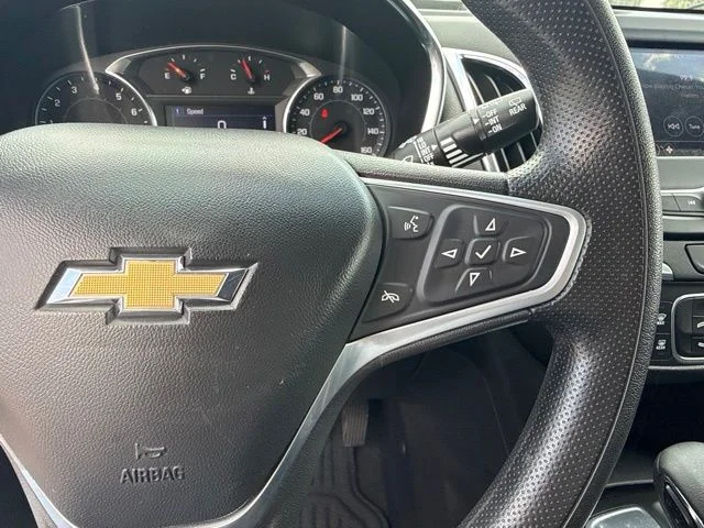 Used 2022 Silver Chevrolet LT image 27