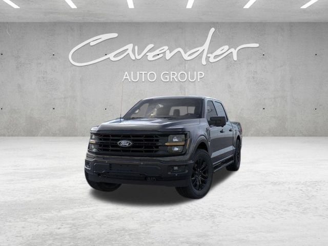 New 2026 Agate Black Metallic Ford XLT image 2