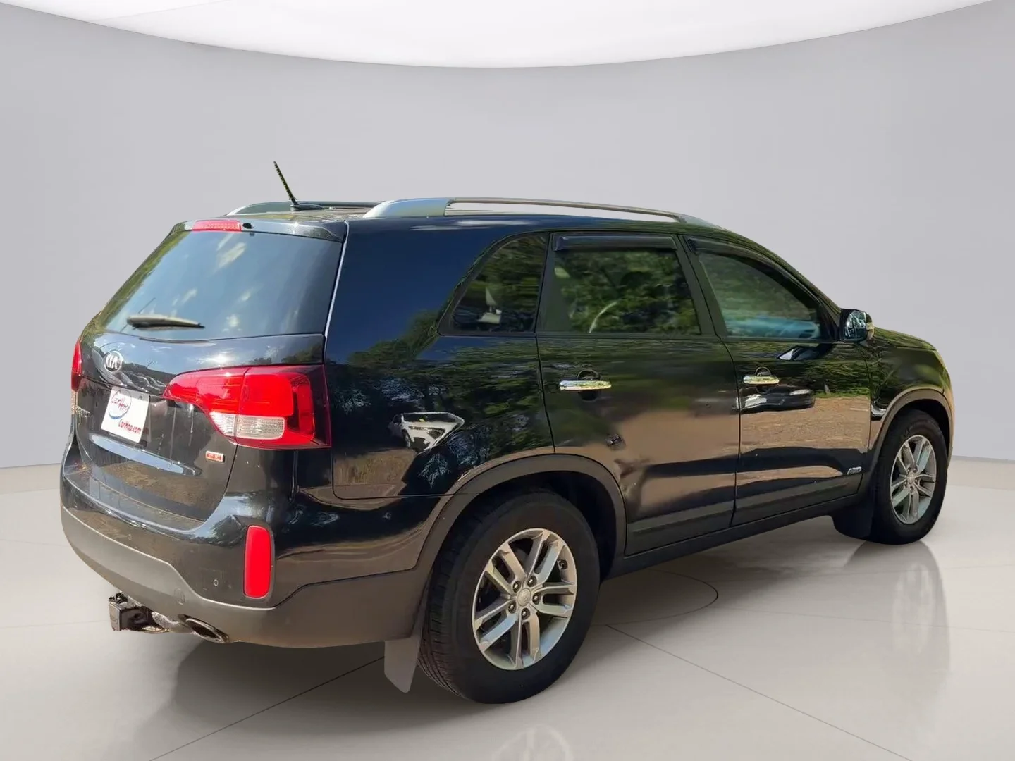 Used 2015 Gray Kia LX image 5