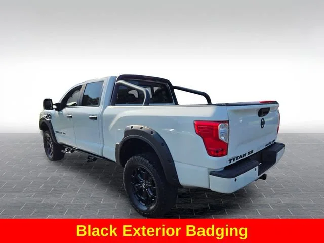 Used 2018 White Nissan SL image 6