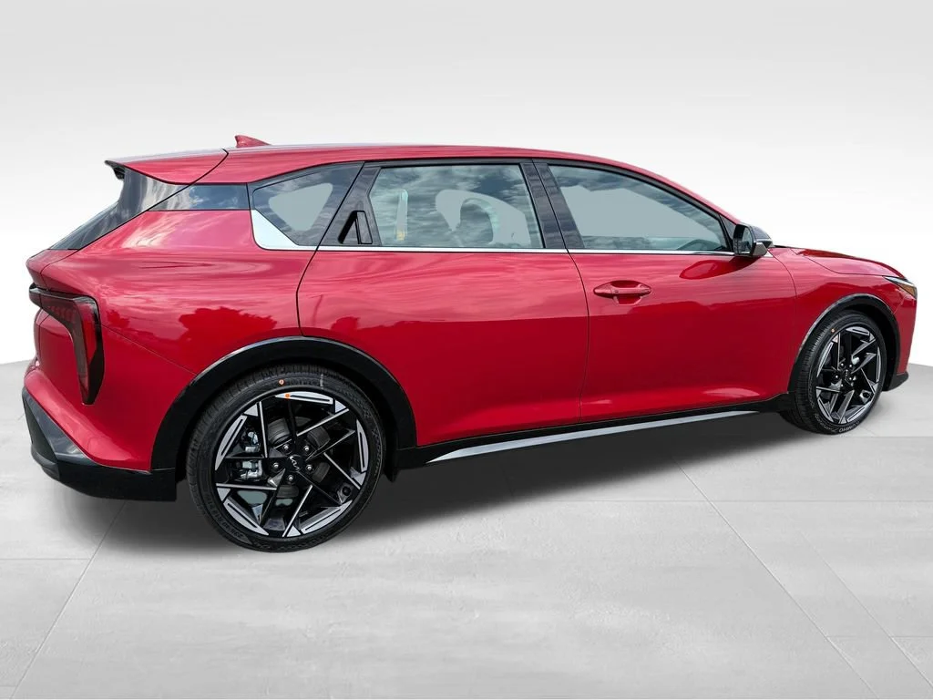 New 2026 Currant Red Kia GT-Line image 7