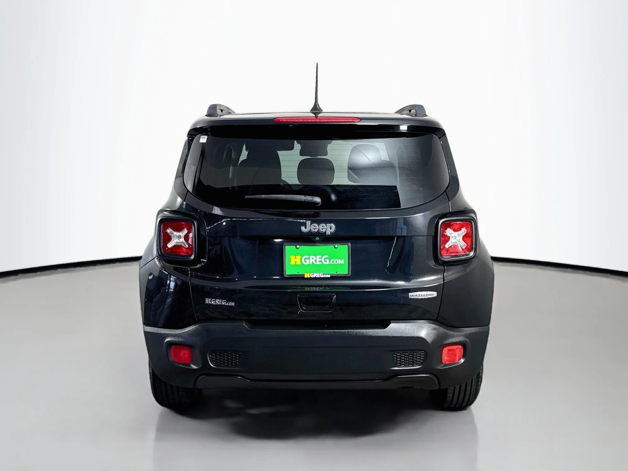 Used 2018 Black Jeep Latitude image 6