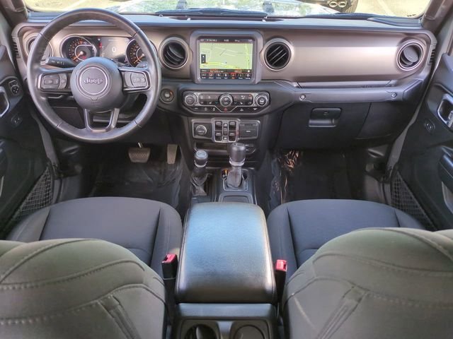 Used 2020 Silver Jeep Sport image 15