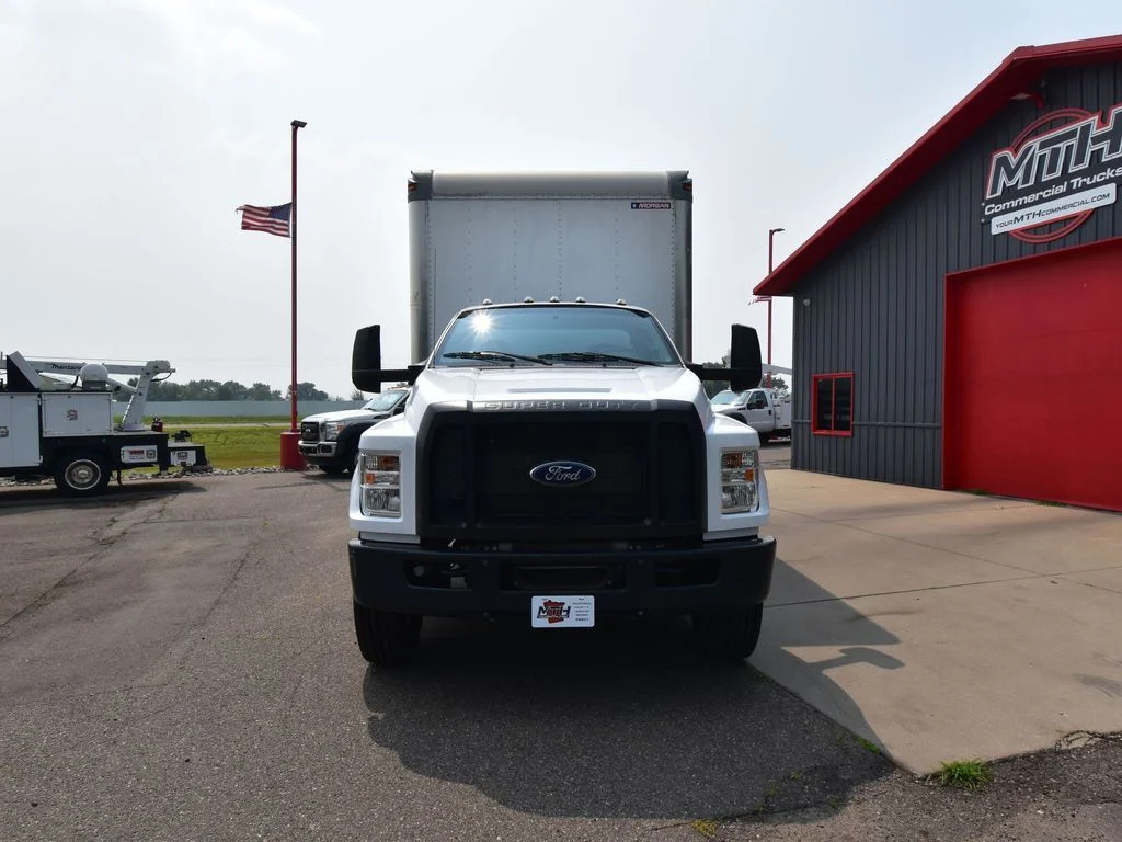 2019 Ford F-750 - Photo 12