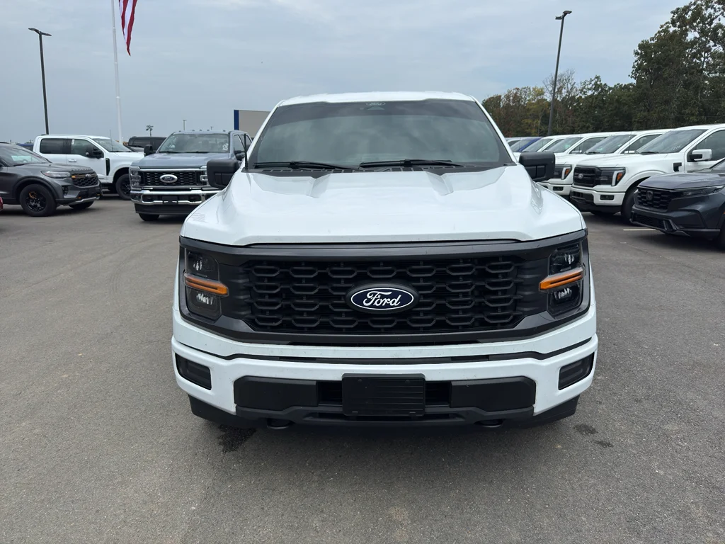 Certified Used 2025 Oxford White Ford STX image 2