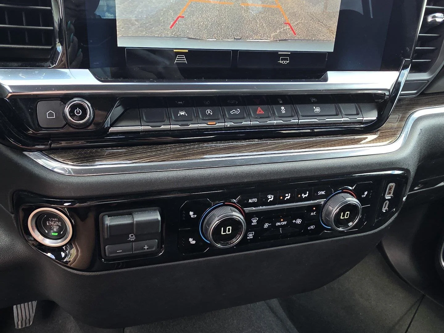 Used 2025 Sterling Gray Metallic Chevrolet LT image 16