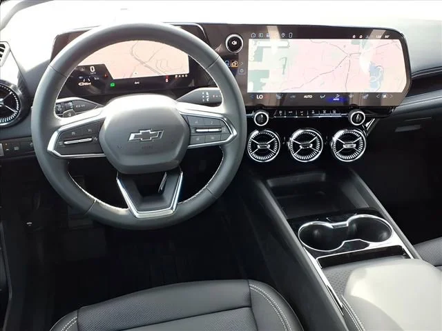 New 2026 Black Chevrolet LT image 17