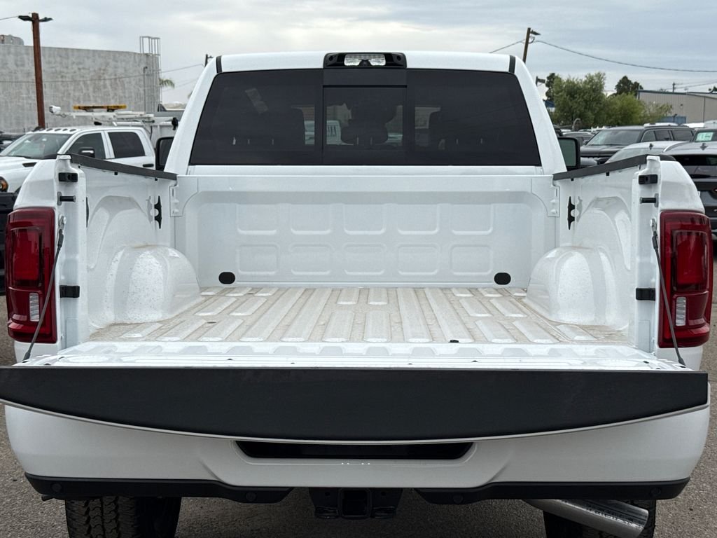 New 2026 Bright White Clear-Coat Exterior Paint RAM Laramie image 12