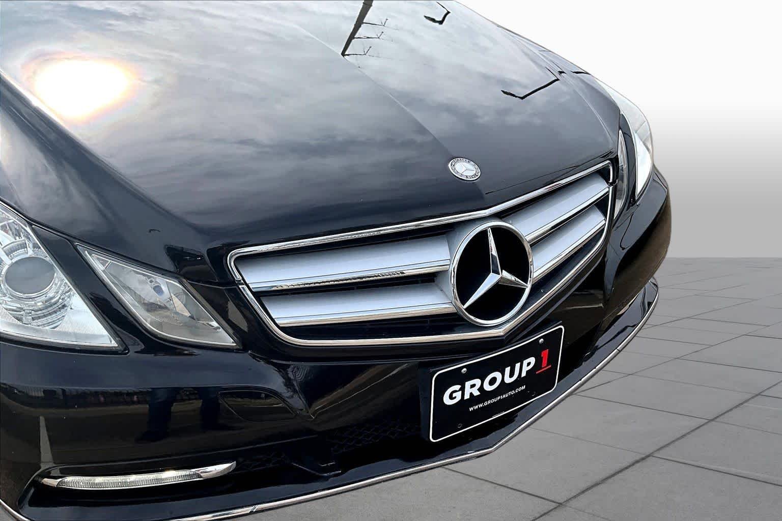 Used 2012  Mercedes-Benz E 350 image 28