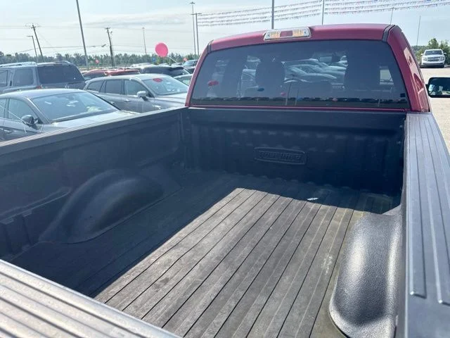 Used 2014 Red Ford XLT image 6