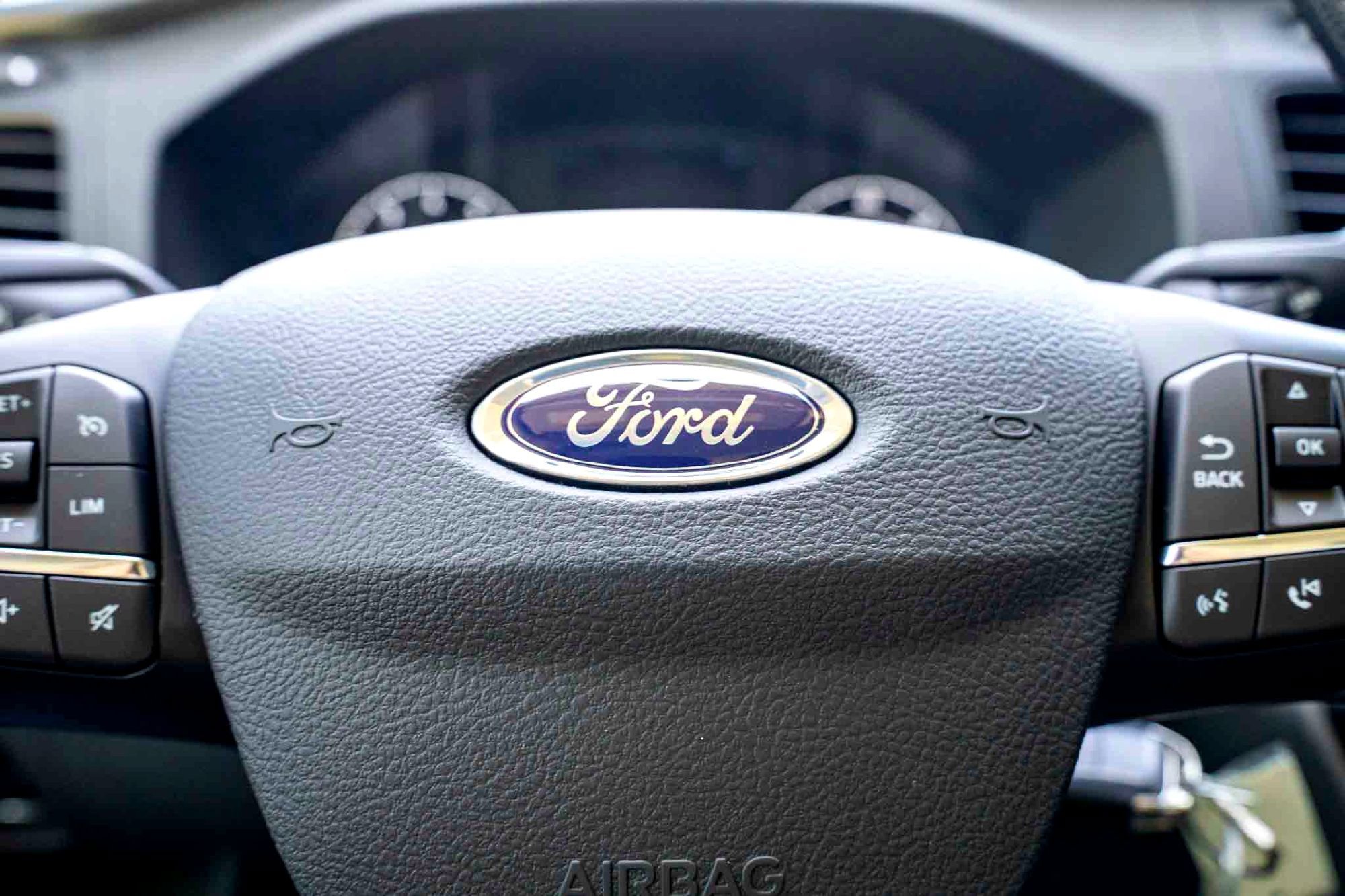 2025 Ford Transit Van Base - Photo 12