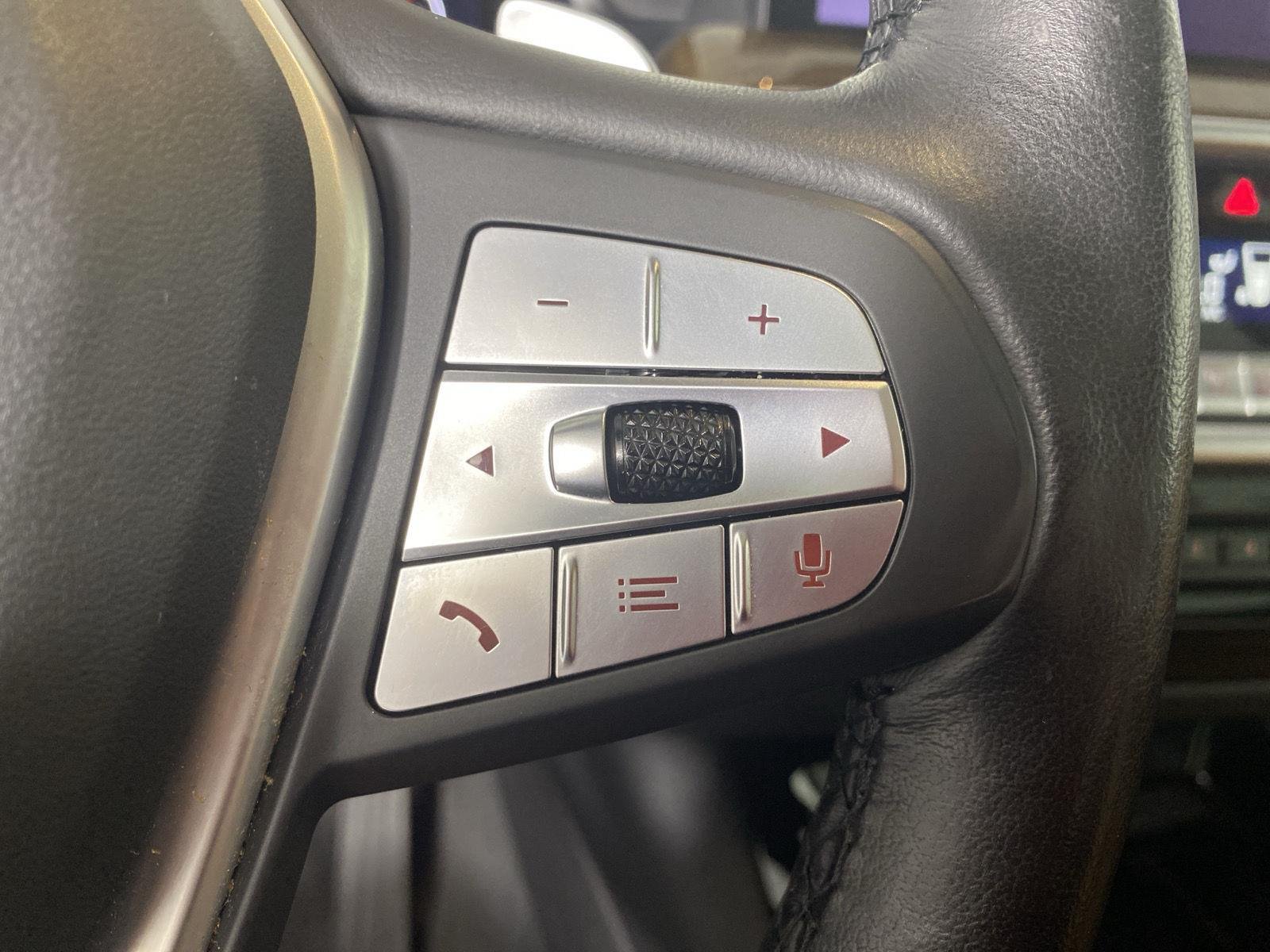 Used 2023 Skyscraper Gray Metallic BMW xDrive30i image 17